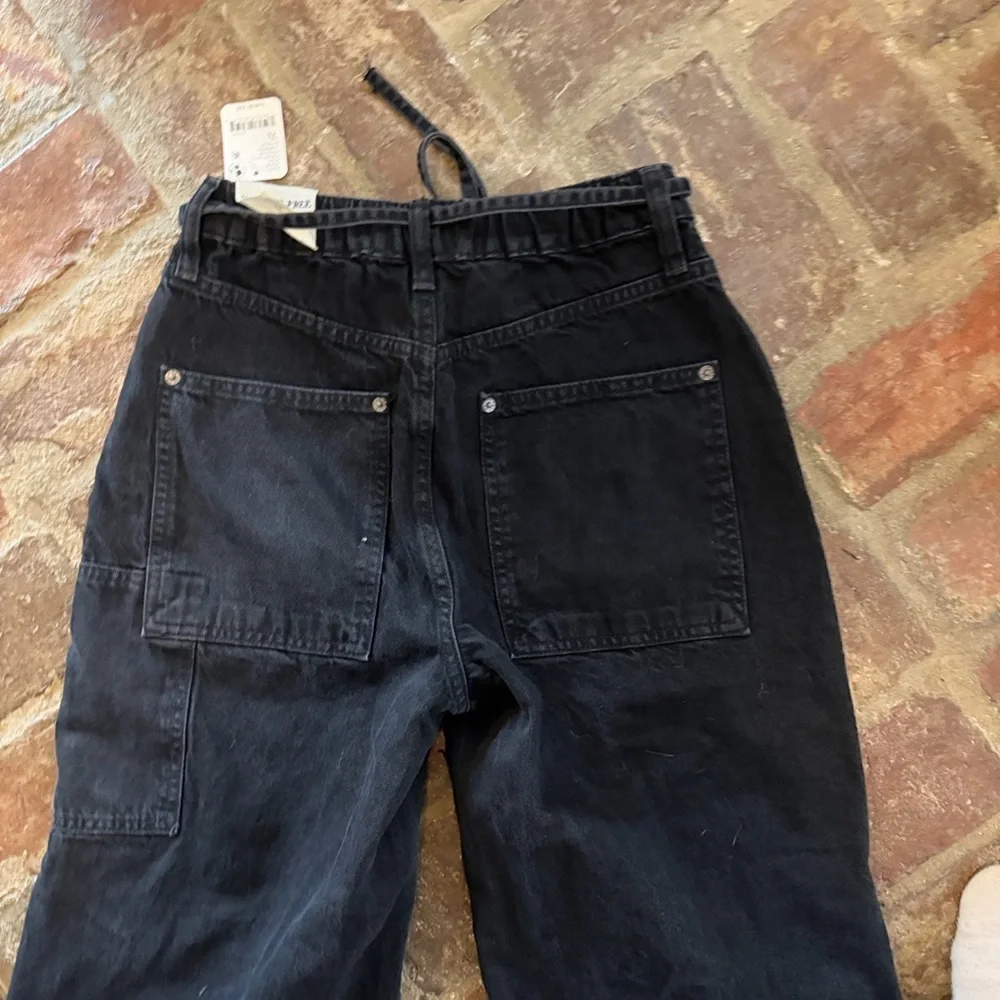 ⭐️NWT We The free Crvy Outlaw Wide Leg Jeans⭐️ - Picture 9 of 10